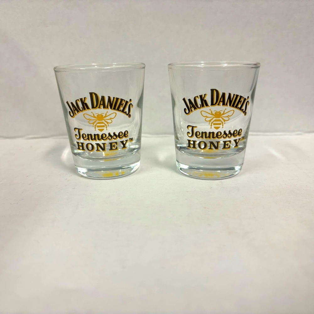 [SET OF 2] Jack Daniels Tennessee Honey Clear Glass Gold Honey Bees Shot Glasses